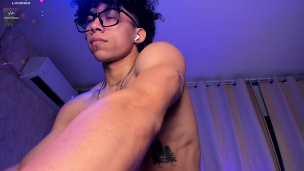 Akaza_ fuckface Webcam SHOW @ Cam4 18-03-2026