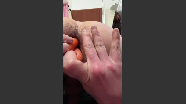 bananainculo693 jerking Webcam SHOW @ Cam4 18-03-2026