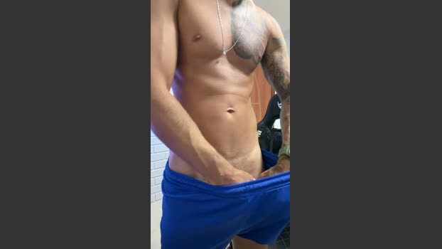 Fehpaugrosso bigcock Webcam SHOW @ Cam4 18-03-2026