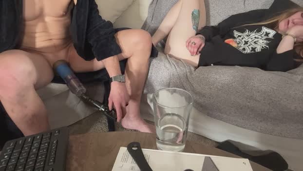 StudlyHardwood fuckme Webcam SHOW @ Cam4 18-03-2026