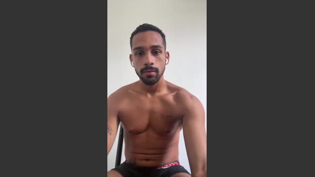 Willsexyl sexyfeet Webcam SHOW @ Cam4 18-03-2026