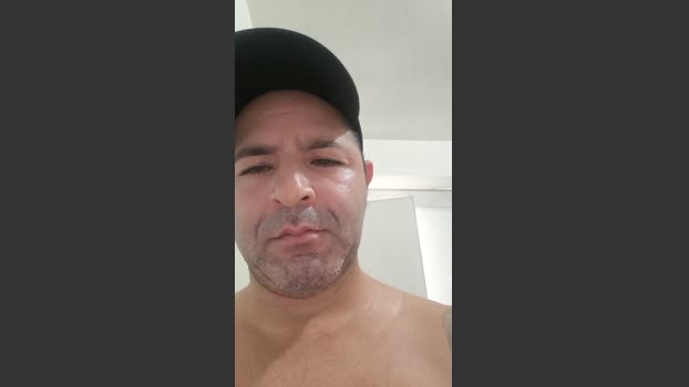 mrciogrei22 suckcock Webcam SHOW @ Cam4 18-03-2026