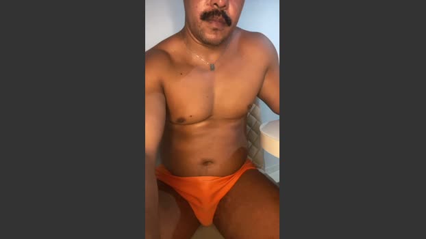 Morenonicexxxl Show Webcam SHOW @ Cam4 20-03-2026