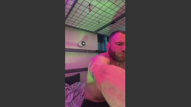 Bighairytopping horny Webcam SHOW @ Cam4 21-03-2026