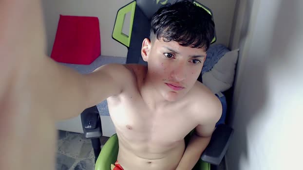 Pablito_junior spank Webcam SHOW @ Cam4 24-03-2026
