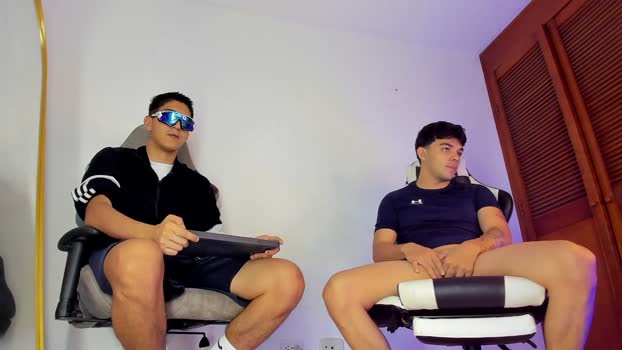 hot_boys4 jerkoff Webcam SHOW @ Cam4 25-03-2026