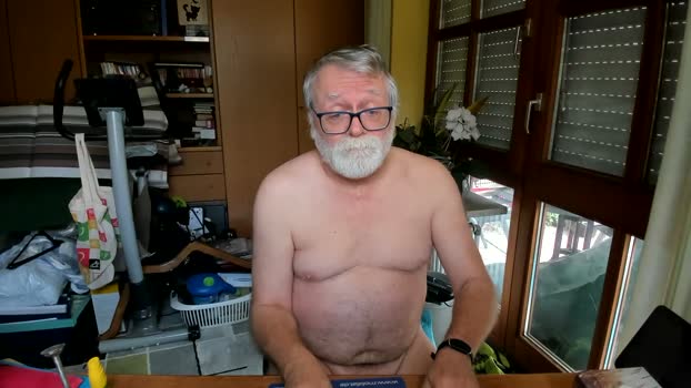 Ost_Muenchen natural Webcam SHOW @ Cam4 31-03-2026