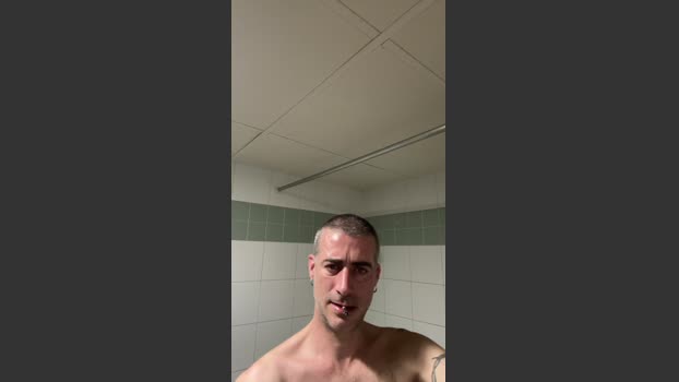 Pollon29_cm suckshow Webcam SHOW @ Cam4 30-03-2026