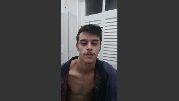 GiganteOMenino spanking Webcam SHOW @ Cam4 31-03-2026