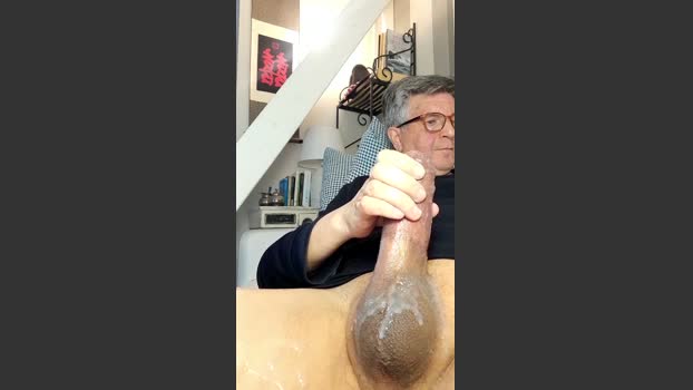 Grancazzogenova Porn Webcam SHOW @ Cam4 01-04-2026