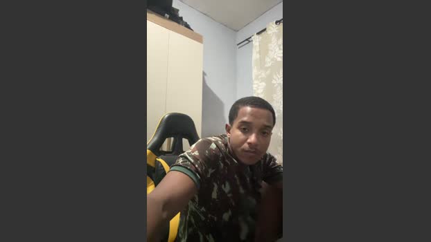 Sdpedro horny Webcam SHOW @ Cam4 01-04-2026