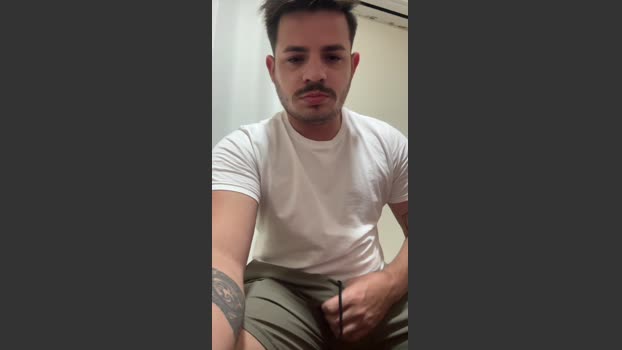 victorhneves888 sexymale Webcam SHOW @ Cam4 01-04-2026