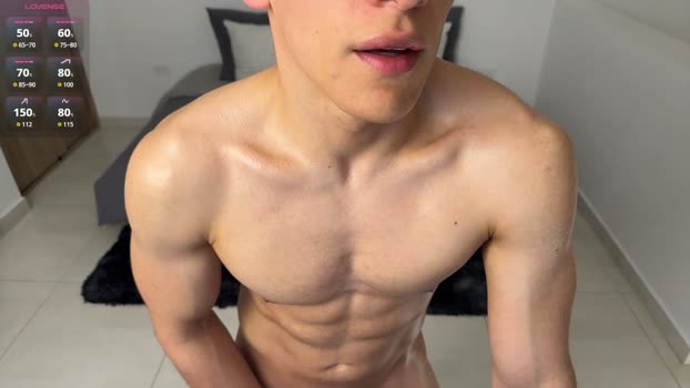 Maxxi_Lancaster sexyfeet Webcam SHOW @ Cam4 01-04-2026