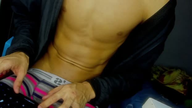 axel_marcus_x Topless Webcam SHOW @ Cam4 03-04-2026