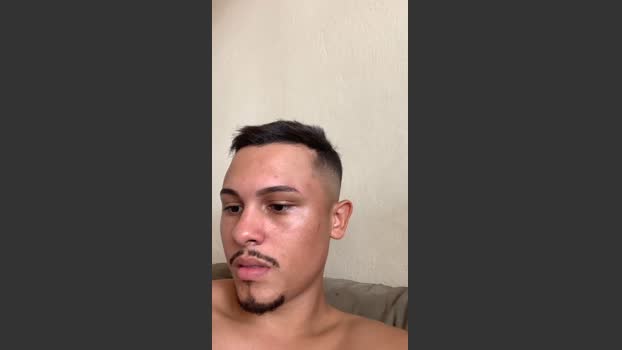 Morenoyboy striptease Webcam SHOW @ Cam4 03-04-2026