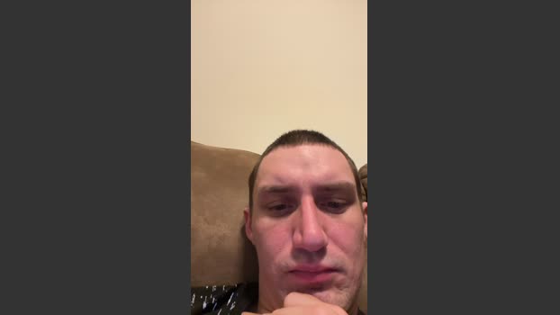 SteelersBulls6 bigcock Webcam SHOW @ Cam4 04-04-2026