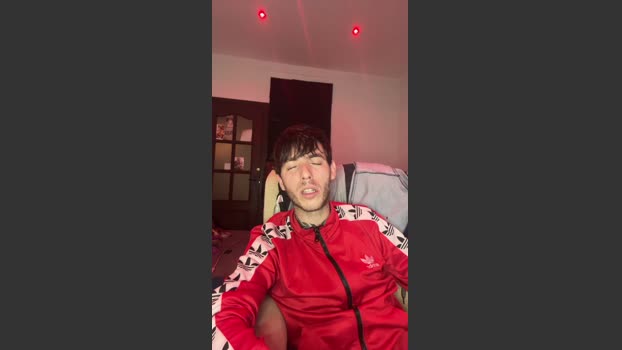 Wiidoboy22cm fuckass Webcam SHOW @ Cam4 04-04-2026