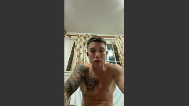 Cristiangonzaa Show Webcam SHOW @ Cam4 05-04-2026