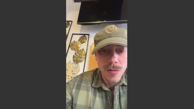 DinisJeitoso handsome Webcam SHOW @ Cam4 04-04-2026