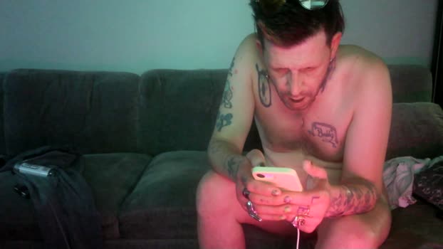 WillWilliams kissing Webcam SHOW @ Cam4 05-04-2026