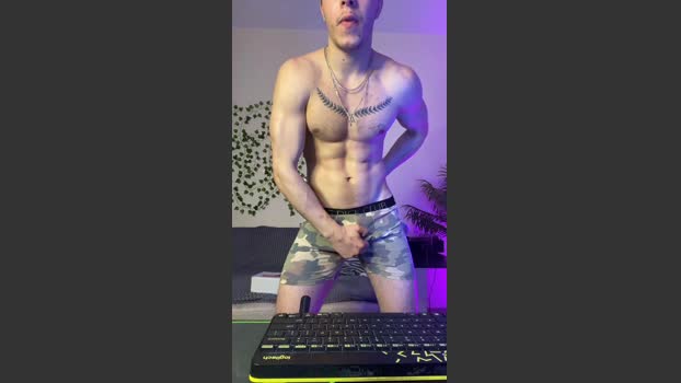 bravo_maestro fuckher Webcam SHOW @ Cam4 04-04-2026