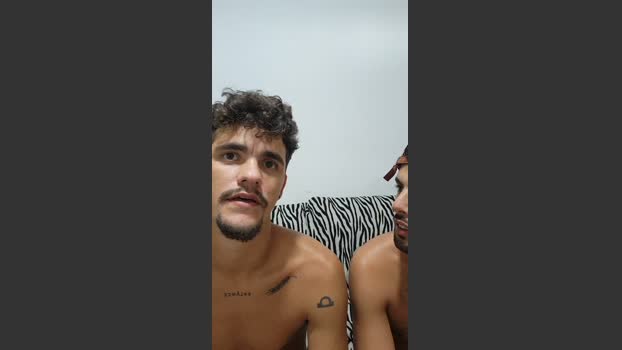 Levi_Henrique spank Webcam SHOW @ Cam4 05-04-2026