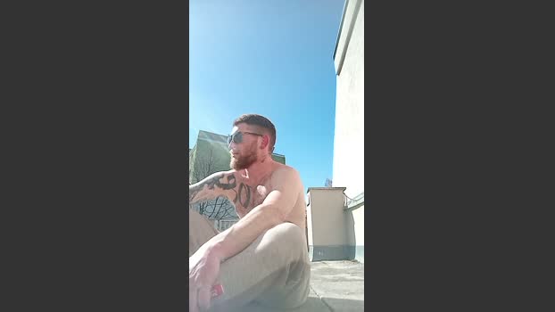 Mooooustache bicurious Webcam SHOW @ Cam4 06-04-2026