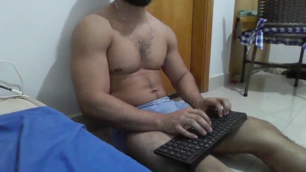 MorenoCarente jackoff Webcam SHOW @ Cam4 06-04-2026