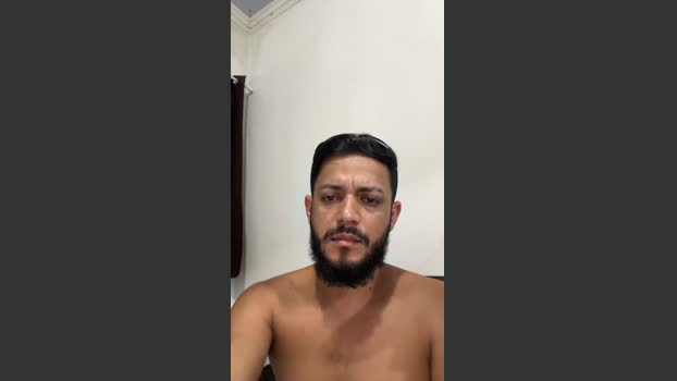 Puto_leitador Porn Webcam SHOW @ Cam4 07-04-2026