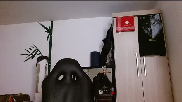 dominathewolff Topless Webcam SHOW @ Cam4 07-04-2026