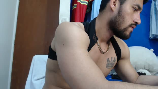 DERECKHOT33 toys Webcam SHOW @ Cam4 08-04-2026