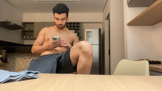 Drgym18 spank Webcam SHOW @ Cam4 08-04-2026