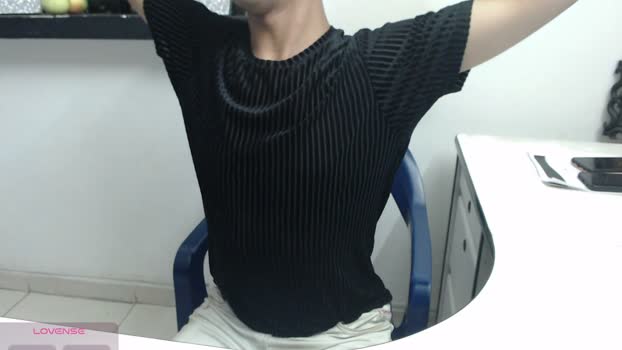 hardsexlove08 jerking Webcam SHOW @ Cam4 08-04-2026