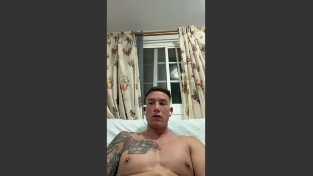 Cristiangonzaa XXX Webcam SHOW @ Cam4 09-04-2026