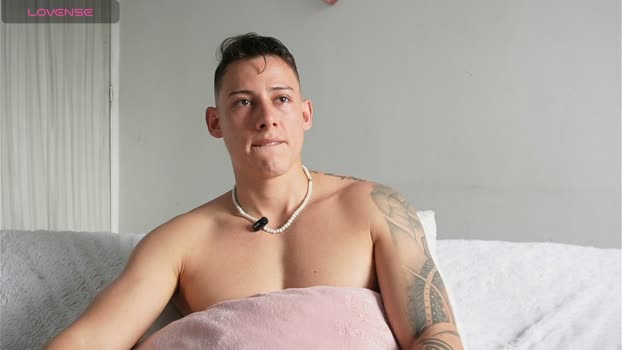 Latino_Milk_99 juicy Webcam SHOW @ Cam4 08-04-2026