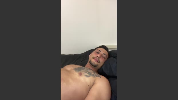 GoodBoyy01 legs Webcam SHOW @ Cam4 09-04-2026