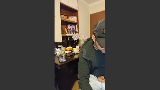 goldenjey big Webcam SHOW @ Cam4 10-04-2026