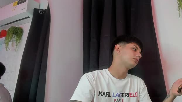 naughty_daniel spanking Webcam SHOW @ Cam4 09-04-2026