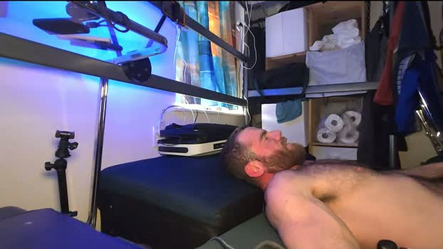 Bighairytopping beauty Webcam SHOW @ Cam4 10-04-2026