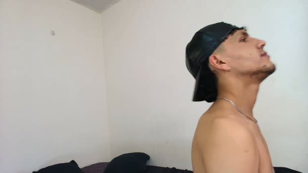 OnlyDave20 striptease Webcam SHOW @ Cam4 10-04-2026