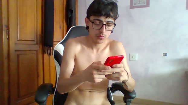 cuervoo420 bigballs Webcam SHOW @ Cam4 11-04-2026