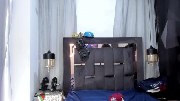 HunterHeat_ jackoff Webcam SHOW @ Cam4 11-04-2026
