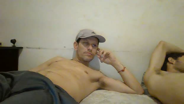 lincon7_sexy spanking Webcam SHOW @ Cam4 11-04-2026