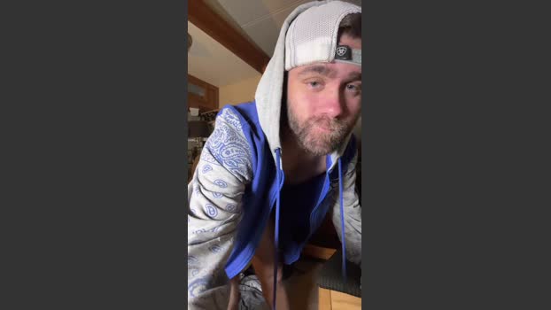 Thundersage25 suckshow Webcam SHOW @ Cam4 13-04-2026