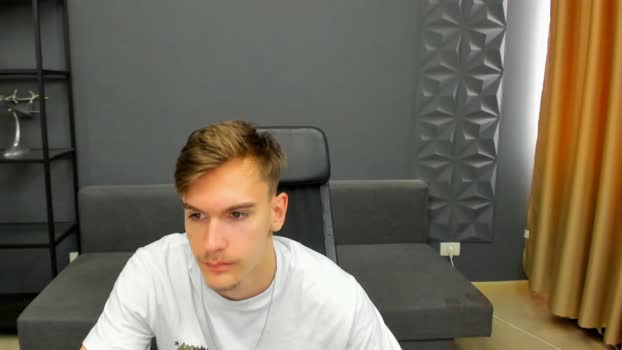 BradyFlint show Webcam SHOW @ Cam4 14-04-2026