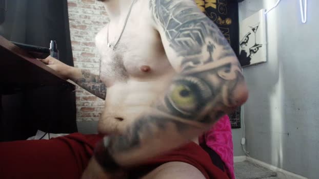 reallygoated95 Show Webcam SHOW @ Cam4 14-04-2026
