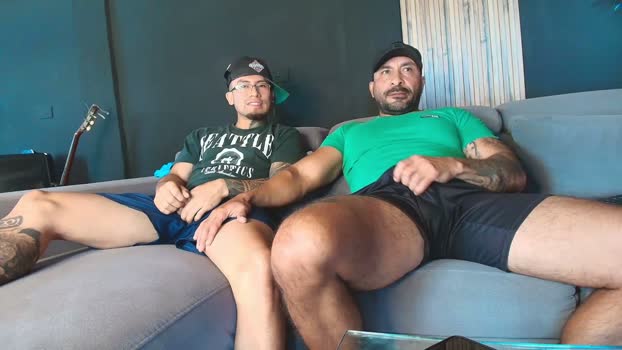 straightboysx Topless Webcam SHOW @ Cam4 14-04-2026