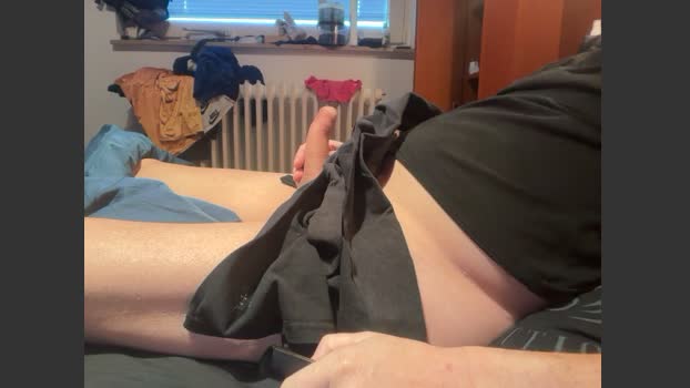 Zeigegeiler69 bigballs Webcam SHOW @ Cam4 15-04-2026