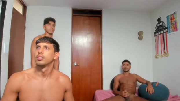 lodo_2 bigballs Webcam SHOW @ Cam4 14-04-2026