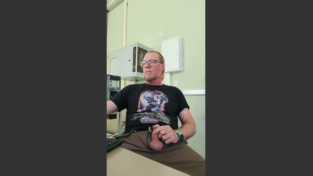 toebsexxx big Webcam SHOW @ Cam4 15-04-2026